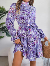 Carregar imagem no visualizador da galeria, Printed Mock Neck Flounce Sleeve Mini Dress
