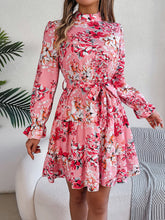 Carregar imagem no visualizador da galeria, Printed Mock Neck Flounce Sleeve Mini Dress
