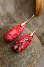 Carregar imagem no visualizador da galeria, Handmade Teardrop Shape Natural Stone Dangle Earrings
