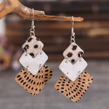 Carregar imagem no visualizador da galeria, Alloy Drop Earrings
