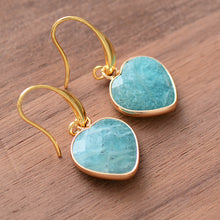 Carregar imagem no visualizador da galeria, Natural Stone Heart Drop Earrings
