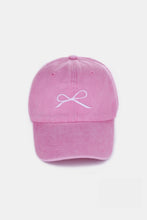 Carregar imagem no visualizador da galeria, Zenana Bow Embroidered Washed Cotton Caps
