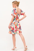 Carregar imagem no visualizador da galeria, And The Why Square Neck Puff Sleeve Floral Dress
