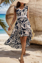 Carregar imagem no visualizador da galeria, High-Low Printed V-Neck Cap Sleeve Midi Dress
