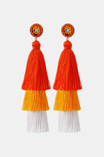 Carregar imagem no visualizador da galeria, Baeds Detail Triple Layered Tassel Earring
