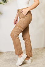 Carregar imagem no visualizador da galeria, Risen Full Size High Waist Straight Jeans with Pockets
