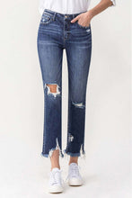 Carregar imagem no visualizador da galeria, Lovervet Jackie Full Size High Rise Crop Straight Leg Jeans
