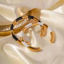 Carregar imagem no visualizador da galeria, 18K Gold-Plated Stainless Steel Bracelet
