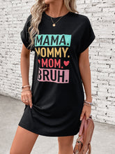 Carregar imagem no visualizador da galeria, Letter Graphic Short Sleeve Mini Tee Dress
