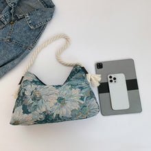 Load image into Gallery viewer, Printed Small Crossbody Bag
