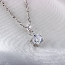 Load image into Gallery viewer, Platinum-Plated Artificial Gemstone Pendant Necklace
