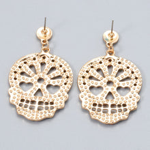 Carregar imagem no visualizador da galeria, Skull Rhinestone Alloy Earrings
