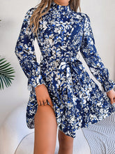 Carregar imagem no visualizador da galeria, Printed Mock Neck Flounce Sleeve Mini Dress
