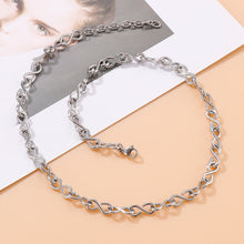 Carregar imagem no visualizador da galeria, Stainless Steel Lobster Closure Chain Necklace
