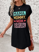 Carregar imagem no visualizador da galeria, Letter Graphic Short Sleeve Mini Tee Dress
