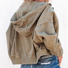 Carregar imagem no visualizador da galeria, Hooded Dropped Shoulder Denim Jacket
