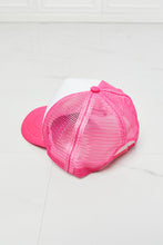 Load image into Gallery viewer, Fame Falling For You Trucker Hat in Pink
