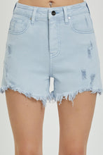 Carregar imagem no visualizador da galeria, RISEN Full Size High Rise Distressed Detail Denim Shorts
