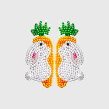 Carregar imagem no visualizador da galeria, Stainless Steel Beaded Rabbit Earrings
