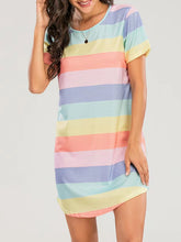 Carregar imagem no visualizador da galeria, Striped Round Neck Short Sleeve Tee Dress
