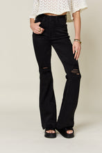 Carregar imagem no visualizador da galeria, Judy Blue Full Size High Waist Distressed Flare Jeans
