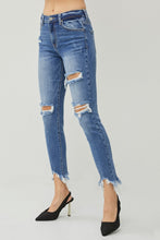 Carregar imagem no visualizador da galeria, RISEN Distressed Frayed Hem Slim Jeans
