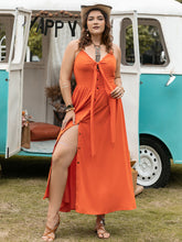 Carregar imagem no visualizador da galeria, Plus Size Halter Neck Midi Dress
