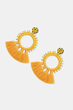 Carregar imagem no visualizador da galeria, Bead Detail Tassel Dangle Earrings
