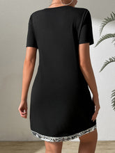 Carregar imagem no visualizador da galeria, Sequin V-Neck Short Sleeve Mini Dress
