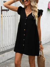 Carregar imagem no visualizador da galeria, Button Up V-Neck Cap Sleeve Mini Dress
