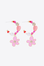 Carregar imagem no visualizador da galeria, Flower C-Hoop Drop Earrings
