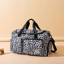 Carregar imagem no visualizador da galeria, Oxford Cloth Animal Print Travel Bag
