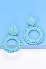 Carregar imagem no visualizador da galeria, Round Shape Raffia Grass Dangle Earrings
