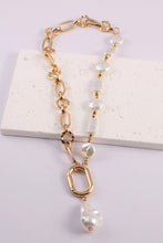 Load image into Gallery viewer, Freshwater Pearl Pendant Chunky Chain Necklace
