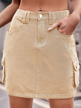 Carregar imagem no visualizador da galeria, Denim Mini Skirt with Pockets
