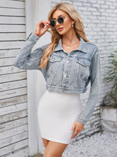 Carregar imagem no visualizador da galeria, Pocketed Button Up Dropped Shoulder Denim Jacket
