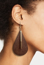 Carregar imagem no visualizador da galeria, Geometrical Shape Wooden Dangle Earrings
