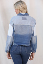 Carregar imagem no visualizador da galeria, Color Block Distressed Button Up Denim Jacket
