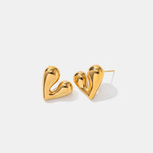 Carregar imagem no visualizador da galeria, Heart Shape Stainless Steel Stud Earrings
