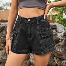 Carregar imagem no visualizador da galeria, High-Waist Denim Shorts with Pockets
