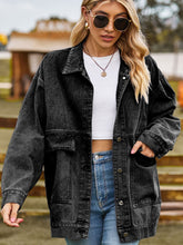 Carregar imagem no visualizador da galeria, Dropped Shoulder Denim Jacket with Pockets
