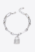 Carregar imagem no visualizador da galeria, Lock Charm Chain Bracelet
