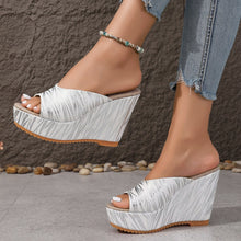 Carregar imagem no visualizador da galeria, Peep Toe Wedge Sandals
