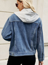 Carregar imagem no visualizador da galeria, Drawstring Hooded Button Up Denim Jacket
