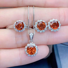 Load image into Gallery viewer, Silver-Plated Zircon Flower Shape Pendant Necklace
