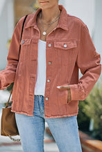 Carregar imagem no visualizador da galeria, Distressed Raw Hem Denim Jacket
