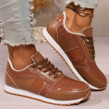 Carregar imagem no visualizador da galeria, Lace-Up PU Leather Sneakers
