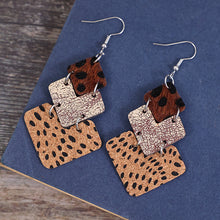 Carregar imagem no visualizador da galeria, Alloy Drop Earrings
