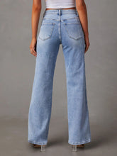 Carregar imagem no visualizador da galeria, High Waist Straight Jeans with Pockets
