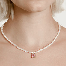 Carregar imagem no visualizador da galeria, Copper Imitation Pearl Pendant Necklace
